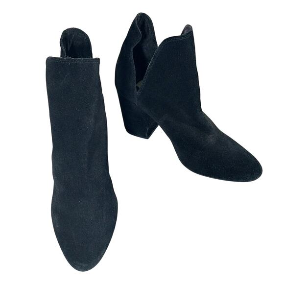 STEVE MADDEN! BLACK GENUINE SUEDE LEATHER, DEEP SIDE CUT CHUNKY BOOTS! SZ 8.5M - Picture 2 of 10